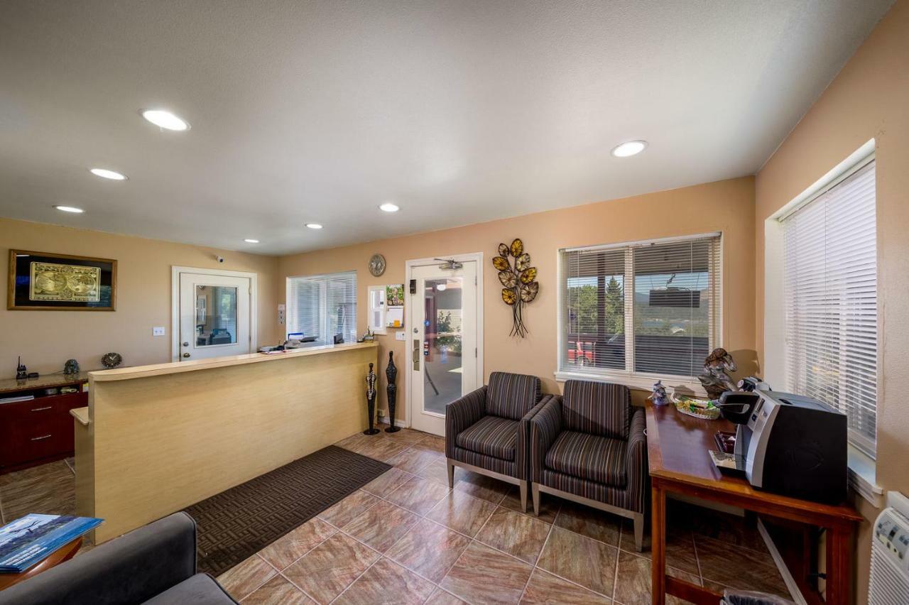 הוד ריבר Riverview Lodge מראה חיצוני תמונה